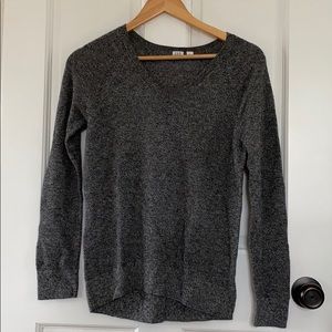 GAP women’s light sweater